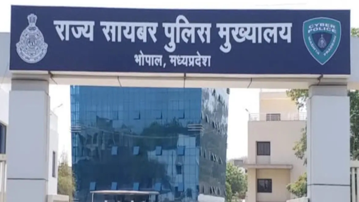 सीधी में हुए आदिवासी छात्राओं से दुष्कर्म के बाद स्टेट साइबर पुलिस ने जारी की एडवाइजरी, पढ़े पूरी खबर 