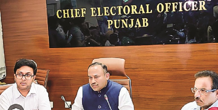 लोकसभा निर्वाचन क्षेत्रों के लिए 15 व्यय पर्यवेक्षक नियुक्त : सिबिन सी