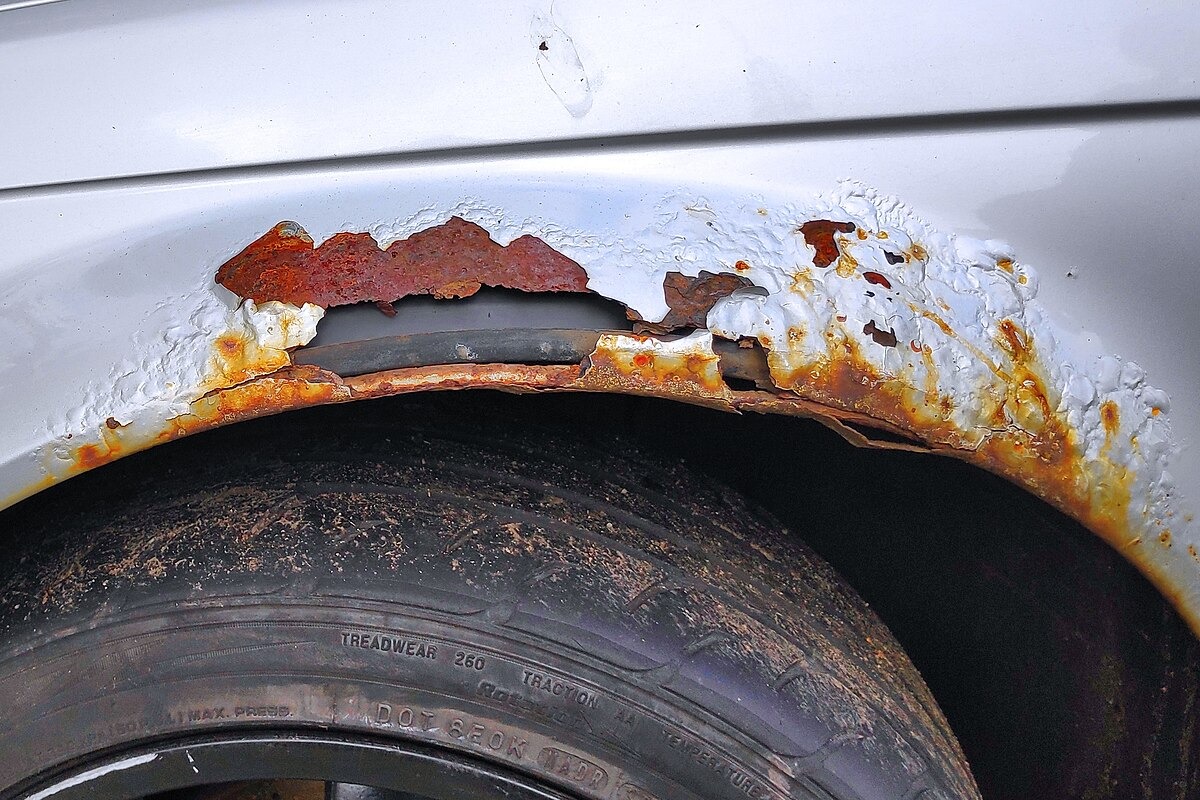 Car Care Tips:अपनी कार को जंग लगने से बचाना है तो अपनायें ये आसान टिप्स, नहीं आएगी दिक्कत
