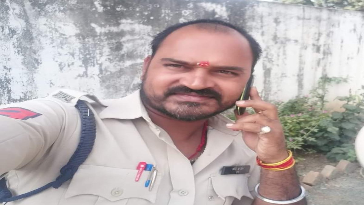 बड़ी खबरः बेखौफ रेत माफिया ने एएसआई को कुचला, मौके पर ही मौत, इसके पहले पटवारी की हुई थी हत्या