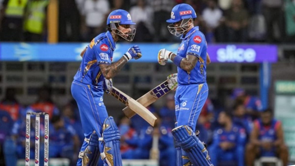 IPL 2024: Playoffs का समीकरण देख घूम जाएगा माथा, 2 स्लॉट के लिए लड़ रहीं 4 टीमें, इनका सफर हुआ खत्म!