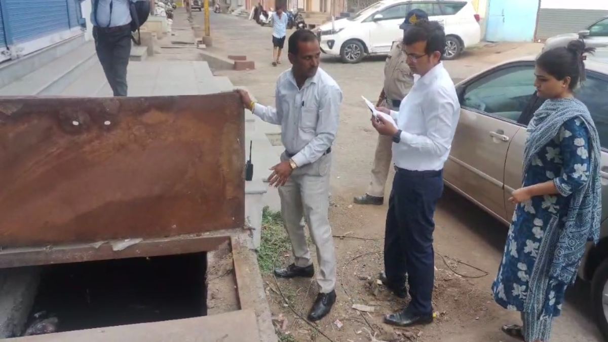 Ujjain कलेक्टर ने शहर में किया भ्रमण: नाले-नालियों की साफ-सफाई का लिया जायजा, अच्छे से सफाई कराने के दिए निर्देश