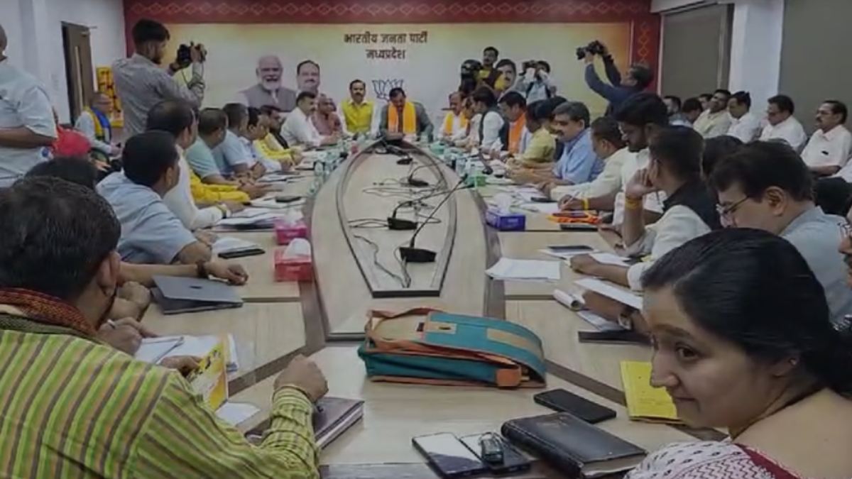 चुनाव प्रबंधन टोली की बैठक के बाद वीडी शर्मा का आया बयान, कहा- मतदान बढ़ाने पर हुआ मंथन, कांग्रेस को कई मुद्दों पर घेरा