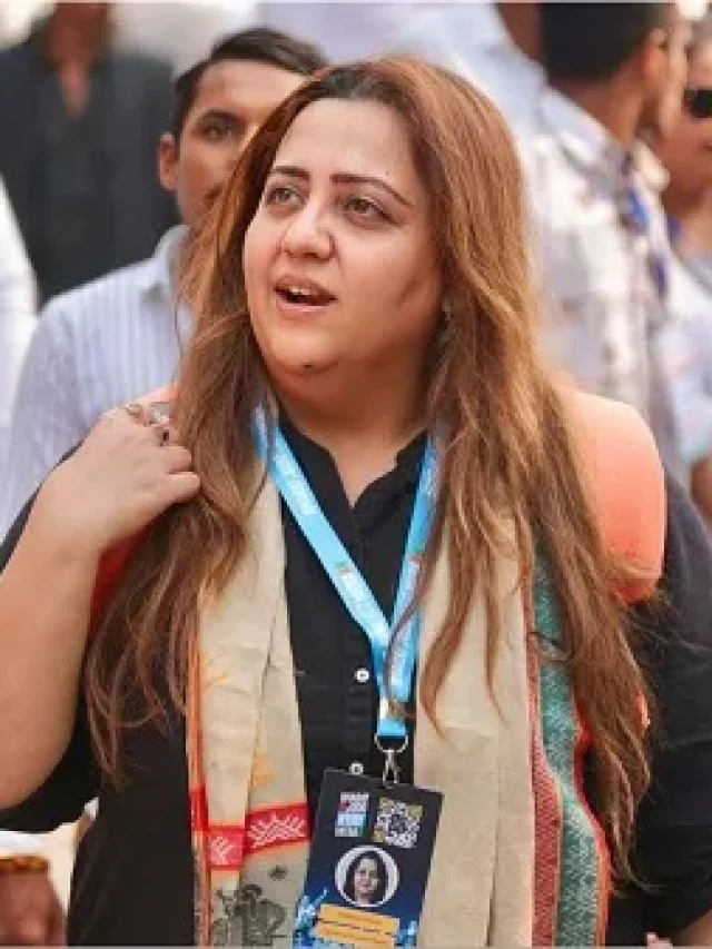 कौन हैं राधिका खेड़ा:  जिन्होंने कांग्रेस से दिया इस्तीफा…