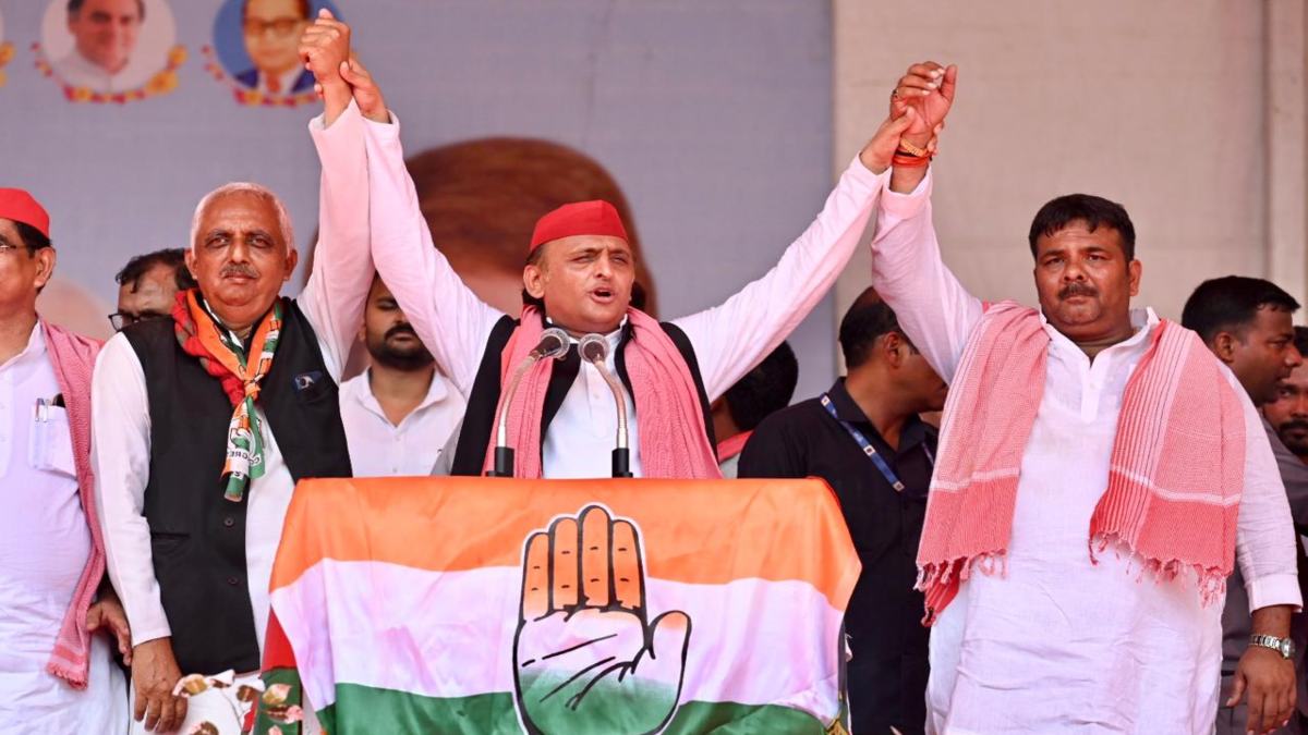 ‘किसानों की आय को दोगुनी करने वाली सरकार ने खाद की बोरी से की चोरी’, अखिलेश यादव ने BJP पर साधा निशाना