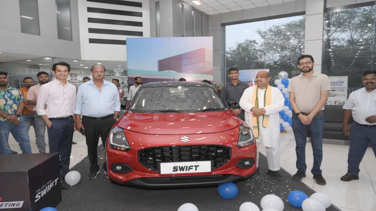 स्काई ऑटोमोबाइल्स रायपुर में लांच हुआ The Epic New Swift, जानिए क्या है खासियत…