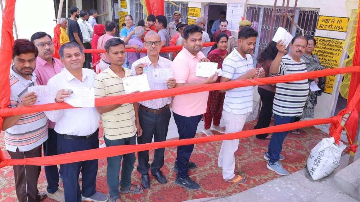 Lok Sabha Election 2024 : उत्तर प्रदेश की 10 सीटों में अब तक इतने प्रतिशत हुआ मतदान, जानिए विस्तार से…