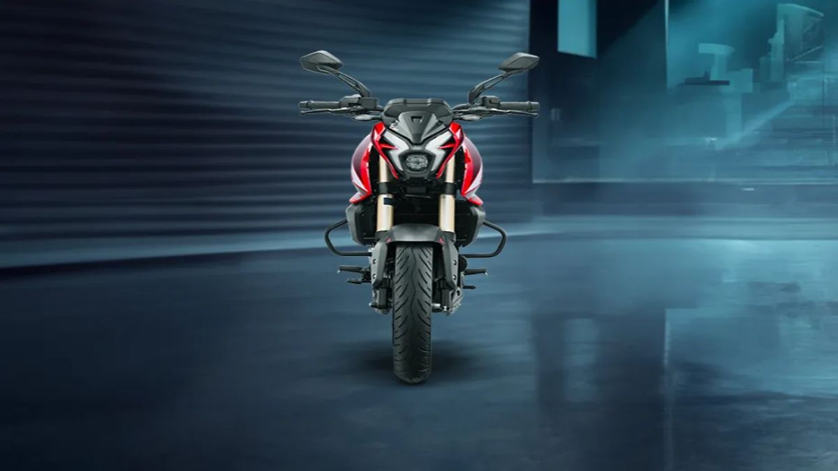 Bajaj Pulsar NS400Z भारत में लॉन्च, खूबियां जानकर चौंक जाएंगे आप, कीमत है इतनी
