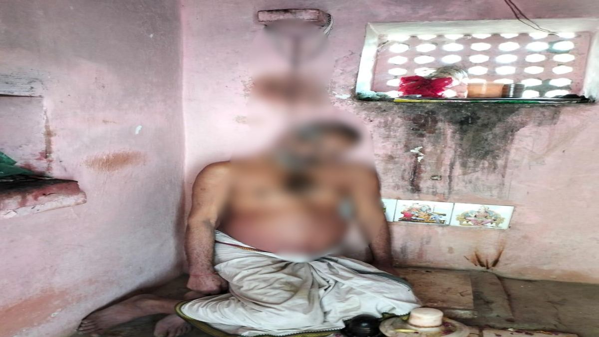 पुजारी ने मंदिर में की आत्महत्या: फांसी लगाकर दी जान, मृतक को लेकर कई अजीबोगरीब बात आई सामने