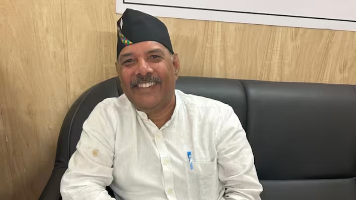 लोकसभा चुनाव के बीच बसपा को बड़ा झटका, मायावती के करीबी रिटायर्ड IPS अब भाजपा में होंगे शामिल