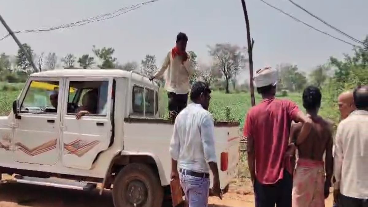 चोरी की बिजली से सिंचाई: अधिकारियों ने गांव में दी दबिश, 20 किसानों से तार और स्टार्टर जब्त, क्षेत्र में मचा हड़कंप