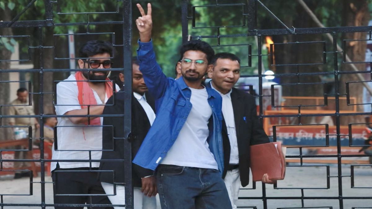 Lok Sabha Election : नामांकन दाखिल होने के बाद श्याम रंगीला ने जाहिर की खुशी, कहा- लड़ेंगे पूरे दम से…