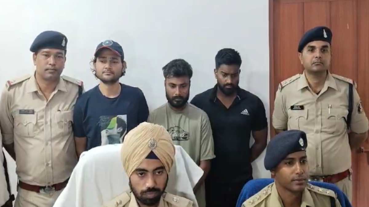 IPL में सट्‌टा खिलाने वाले तीन सटोरिए गिरफ्तार, वाट्सएप में लिंक भेजकर लगवाते थे करोड़ों का दांव