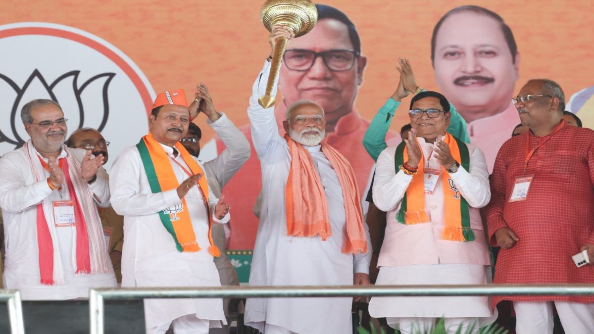 500 वर्षों के इंतजार के बाद राम मंदिर मिला, देश खुश है, लेकिन परिवारवादी गालियां दे रहे हैं – PM मोदी