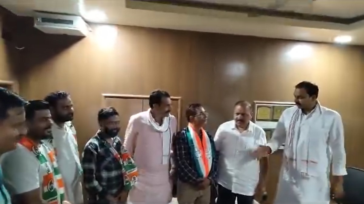 Big Breaking: मतदान से चंद घंटों पहले सियासी गठजोड़, निर्दलीय उम्मीदवार ने छोड़ा चुनावी मैदान, ये वजह बताई