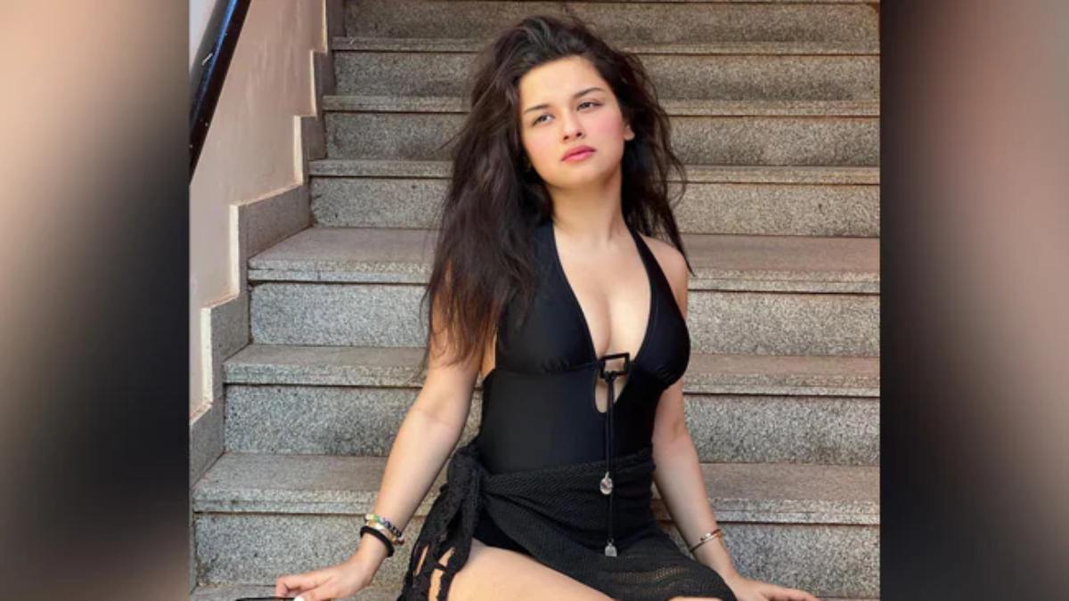 Avneet Kaur ने फ्लॉन्ट की डायमंड रिंग, लिखा सस्पेंस वाला कैप्शन, फैंस लगा रहे सगाई के कयास