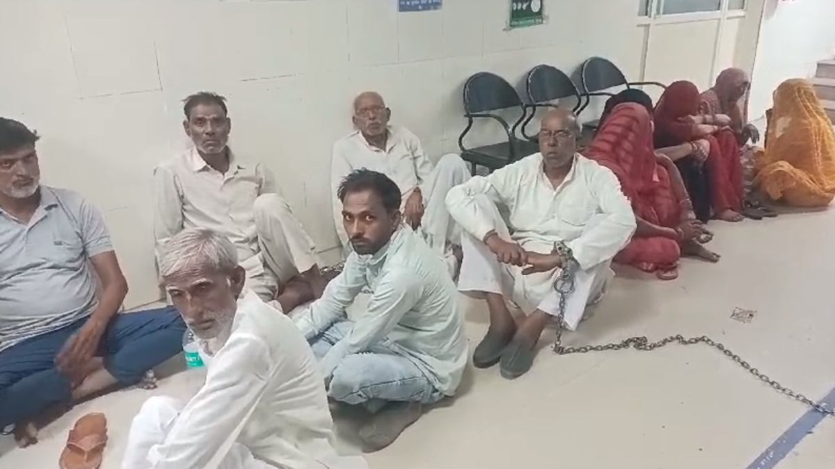 Murder केस में बड़ा फैसला: चार महिलाओं समेत 11 को आजीवन कारावास की सजा, पड़ोसी युवक को बेरहमी से उतारा था मौत के घाट