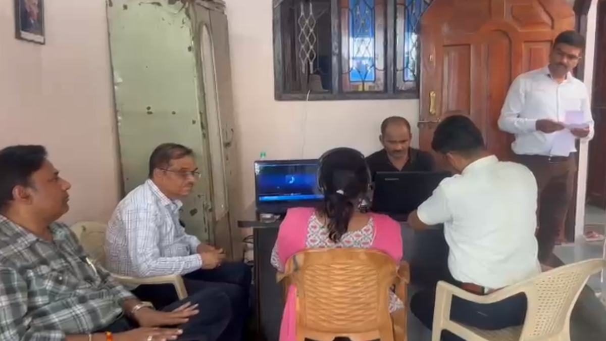 लोकायुक्त की बड़ी कार्रवाई: 20 हजार की रिश्वत लेते इंजीनियर को रंगे हाथ दबोचा, मूल्यांकन के लिए मांगे थे 67 हजार रुपये