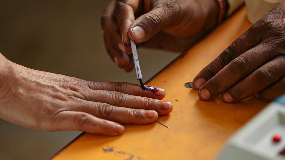 Lok Sabha Election Phase 7: 8 राज्यों की 57 सीटों पर वोटिंग शुरू, पीएम मोदी, 5 केंद्रीय मंत्री सहित इन दिग्गजों की सीटों पर हो रहा मतदान