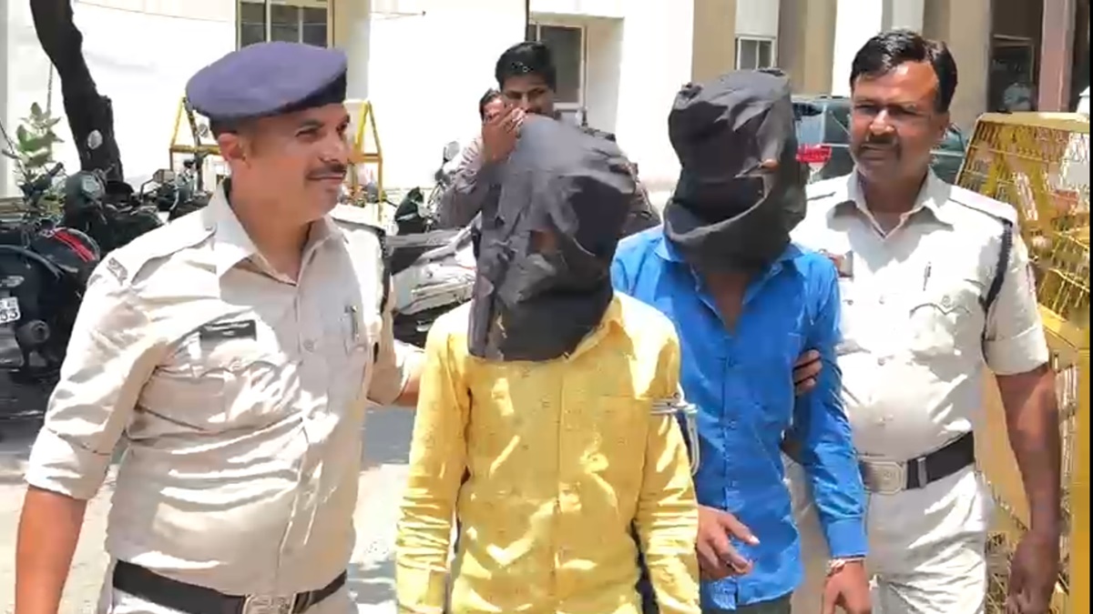 सब्जी तोड़ने से मना किया तो कर दी हत्या: खाट पर सोए शख्स पर चाकूओं से किया ताबड़तोड़ वार, पुलिस ने 12 घंटे में किया अंधे कत्ल का खुलासा