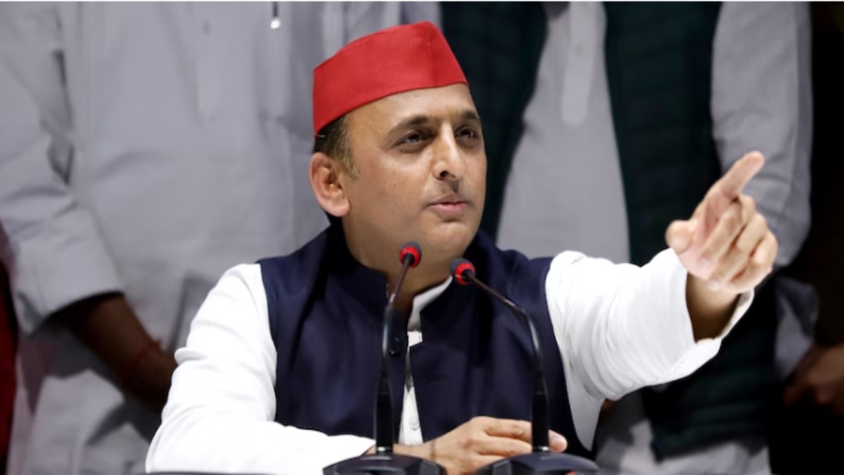 ‘BJP की ‘स्टूल किट’ की किट-किट से जनता परेशान’: अखिलेश बोले- ये कोई काम तो करते नहीं, इन्हें ‘बयान मंत्री’ बना दें