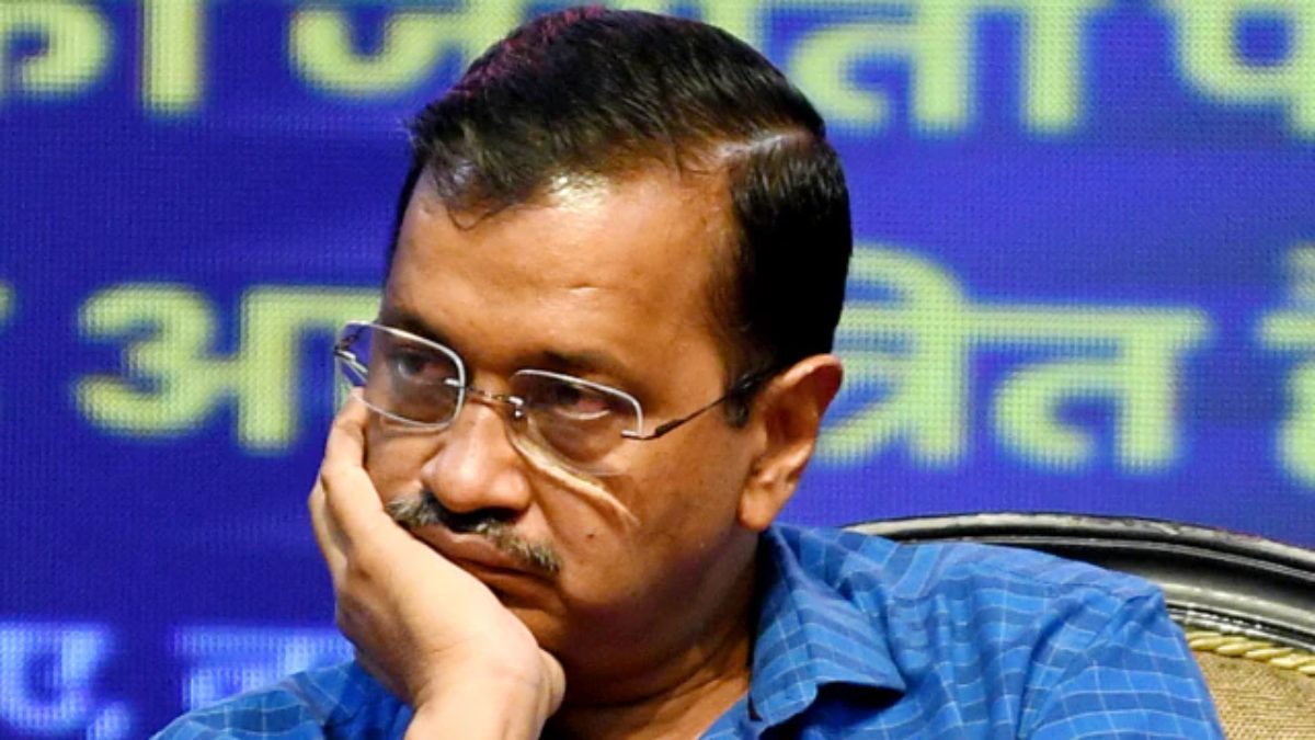 केजरीवाल का 8 किलो वजन गिरा, AAP ने जताई चिंता तो एम्स बोला- पराठा और पूरी खाएं