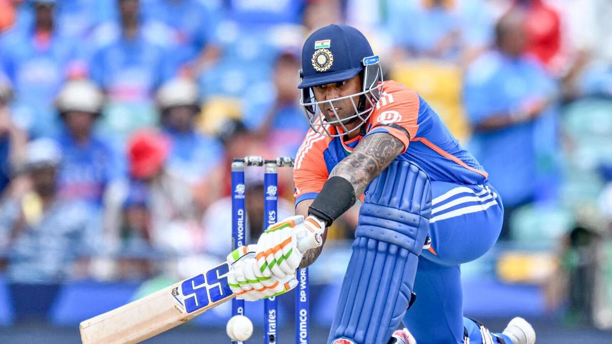 IND vs AFG, T20 World Cup 2024: सूर्यकुमार यादव ने ठोका 19वां अर्धशतक, भारत ने अफगानिस्तान को दिया 182 रनों का लक्ष्य