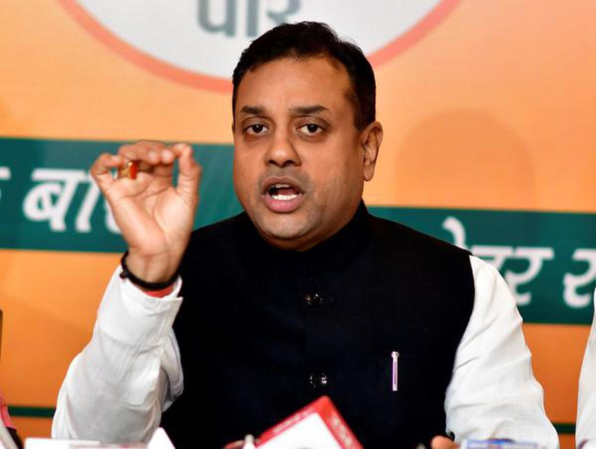 Puri Loksabha Seat Result 2024: पुरी लोकसभा सीट से संबित पात्र पीछे…