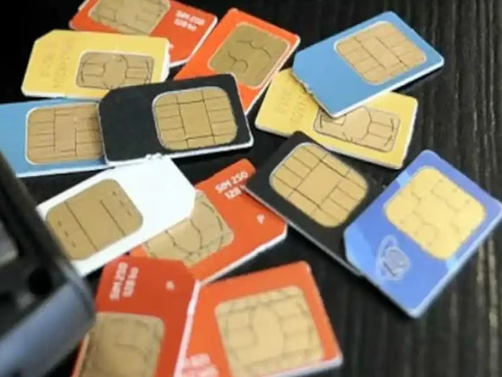 9 से ज्यादा सिम कार्ड होने पर 3 साल की जेल और 2 लाख का जुर्माना