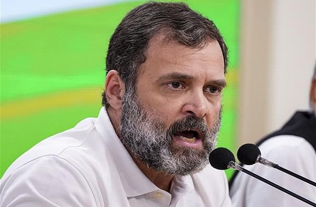 ‘राहुल गांधी को संसद के अंदर बंद करके थप्पड़ मारने चाहिए और….’- Bharat Shetty