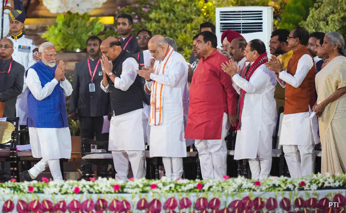 PM मोदी की नई कैबिनेट में दक्षिण से 13 मंत्री, कर्नाटक से 5….