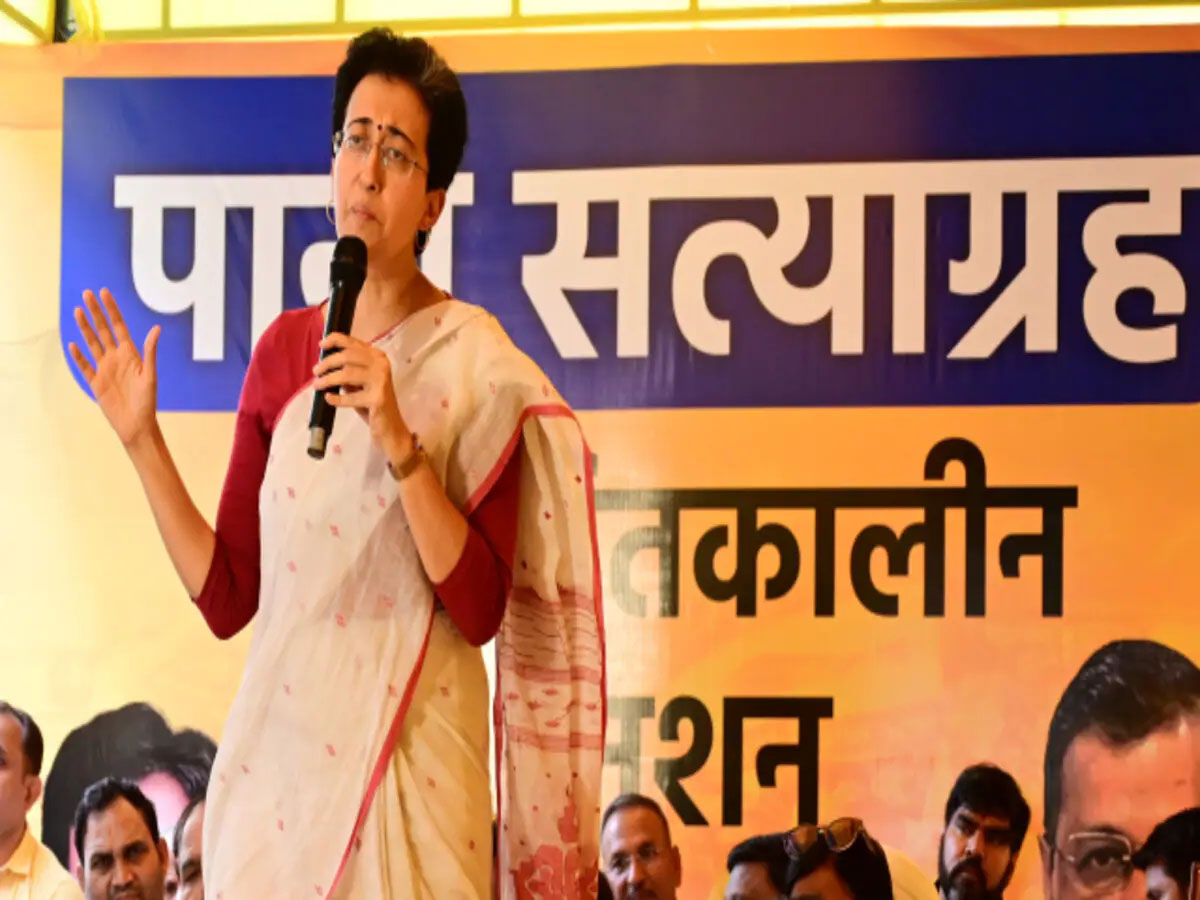 अब कांग्रेस ने जल मंत्री आतिशी के अनशन पर उठाए सवाल