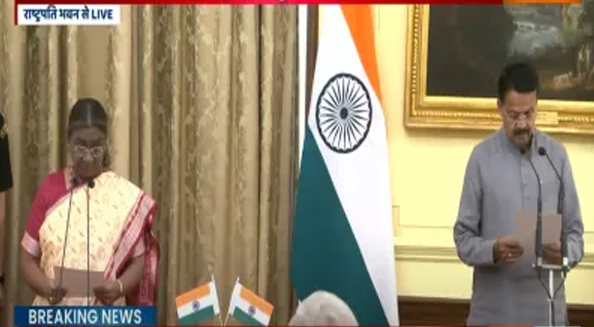 Parliament Session 2024 : राष्ट्रपति मुर्मू ने भर्तृहरि महताब को दिलाई प्रोटेम स्पीकर की शपथ