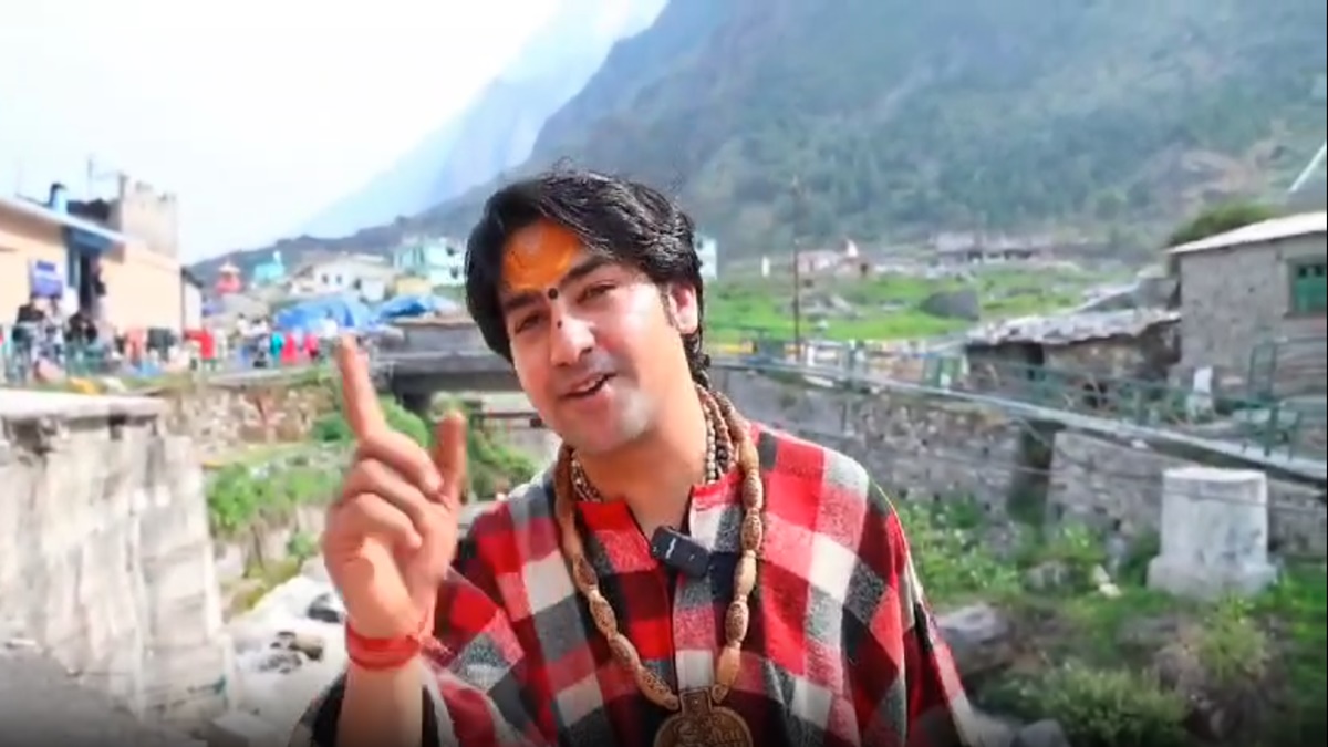गर्मी पैसों की हो या मौसम की… मनुष्य को बर्बाद कर देती है, धीरेन्द्र शास्त्री को आखिर क्यों कहनी पड़ी यह बात