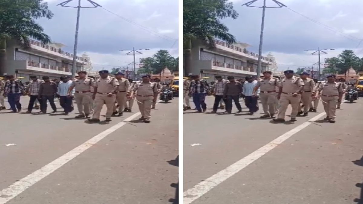 गोवंश हत्याकांड के आरोपियों का जुलूस, पुलिस ने निकाली हेकड़ी, देखें Video