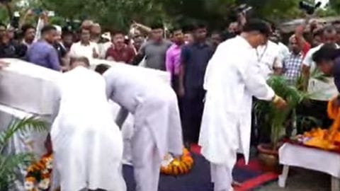 Kuwait Fire Tragedy : दो ओडिया पीड़ितों के शव ओडिशा पहुंचे, सीएम ने की 4 लाख रुपये की अनुग्रह राशि की घोषणा