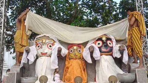बारीपदा मंदिर में भक्तिमय माहौल के बीच स्नान पूर्णिमा का आयोजन