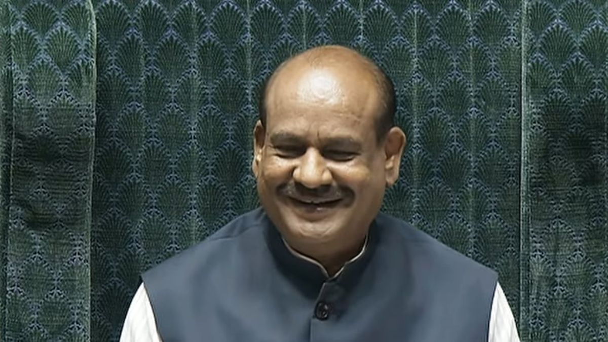 BIG BREAKING: NDA और INDIA ब्लॉक के बीच बनी सहमति, Lok Sabha Speaker के लिए कैंडिडेट नहीं उतारेगा विपक्ष, ओम बिरला फिर बन सकते हैं अध्यक्ष, संसद भवन पहुंचे