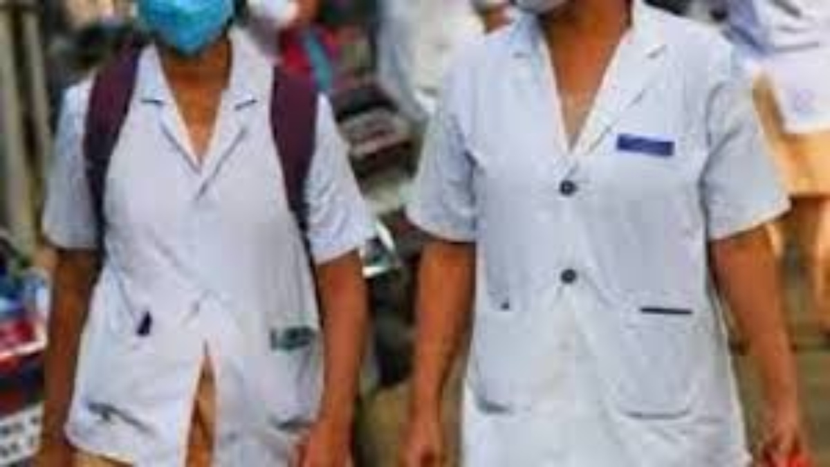 MP Nursing Scam: नर्सिंग घोटाले में पटवारी और RI की भूमिका की होगी जांच, राजस्व विभाग ने अधिकारियों को थमाया नोटिस