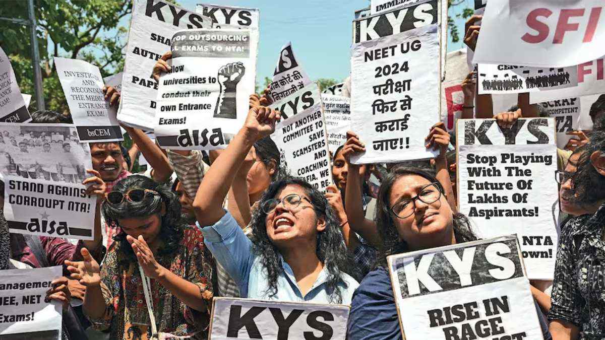 NEET UG Paper Leak: एग्जाम से एक दिन पहले लीक हुआ था पेपर, मास्टरमाइंड अमित आनंद का कबूलनामा