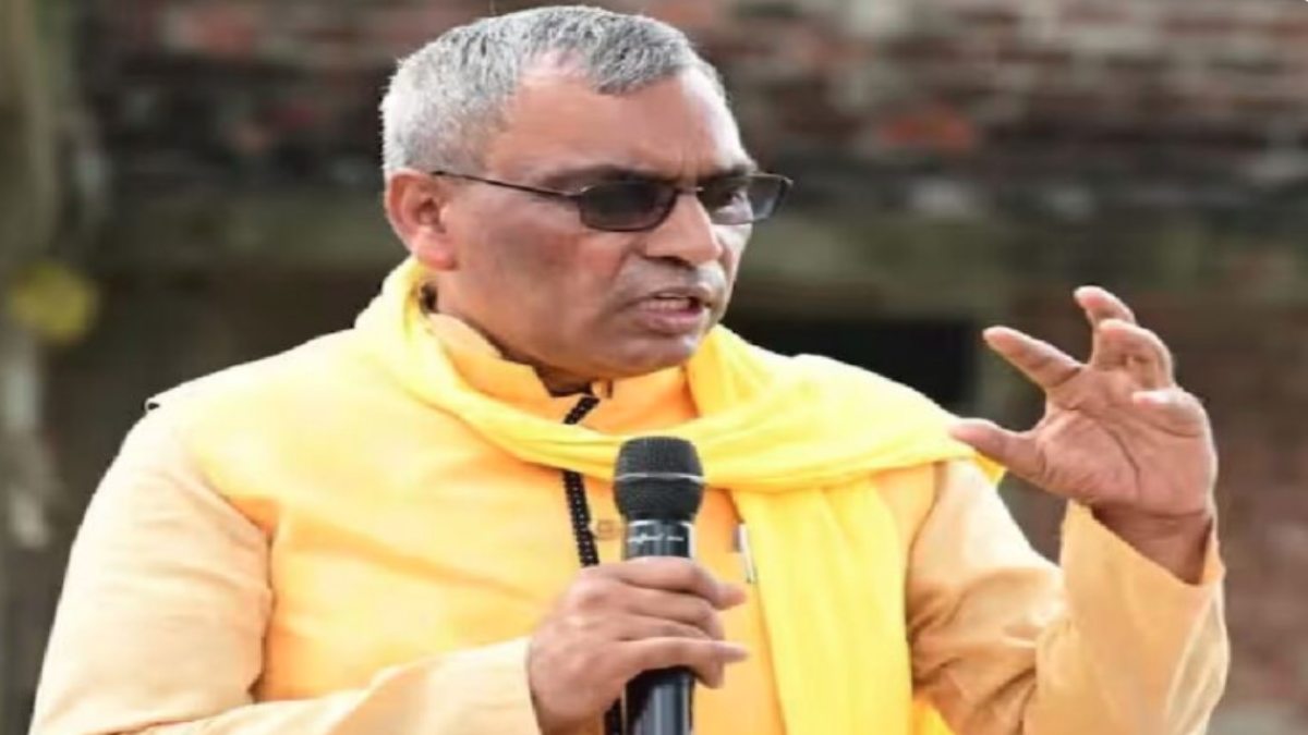 Politics News : वन नेशन-वन इलेक्शन पर ओम प्रकाश राजभर ने कहा- वन एजुकेशन क्यों नहीं…