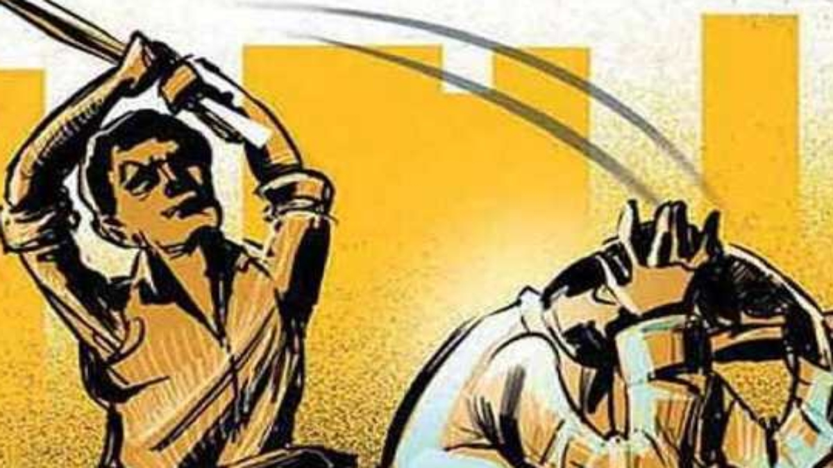 बीवी के मायके जाने से आग बबूला हुआ शख्स, अपने ही पिता को पीट पीटकर उतारा मौत के घाट, जानें हैरान करने वाला मामला    