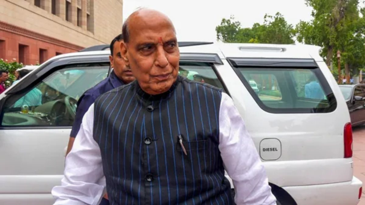 बड़ी खबरः रक्षा मंत्री राजनाथ सिंह की बिगड़ी तबीयत, Delhi AIIMS में कराए गए भर्ती- Rajnath Singh Health 