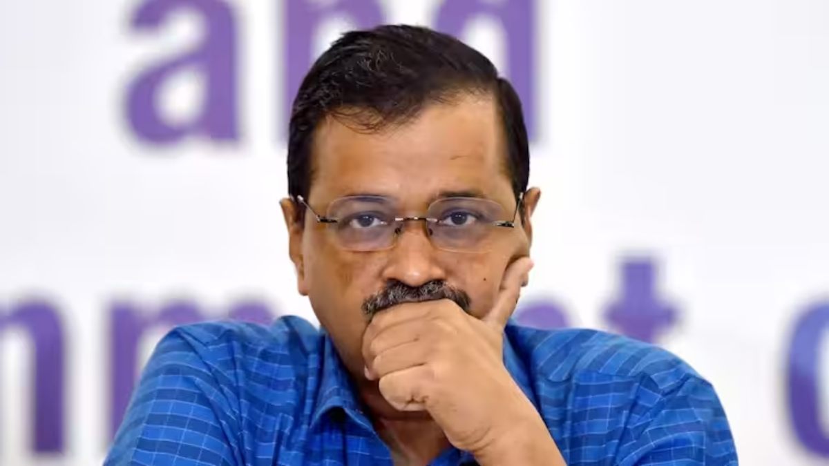  CM Kejriwal: केजरीवाल को सुप्रीम कोर्ट से राहत नहीं, कोर्ट ने कहा- पहले HC से अपनी अर्जी वापस लें या फैसला आने का इंतजार करें