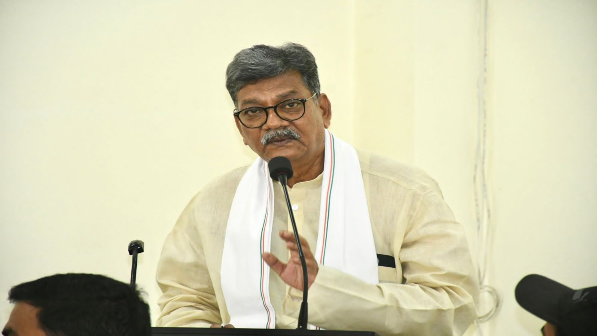 Loksabha Chunav 2024: मतगणना को लेकर नेता प्रतिपक्ष महंत ने अभिकर्ताओं से की अपील, कहा- लोकतंत्र को बचाए रखने के लिए रहें चौकस