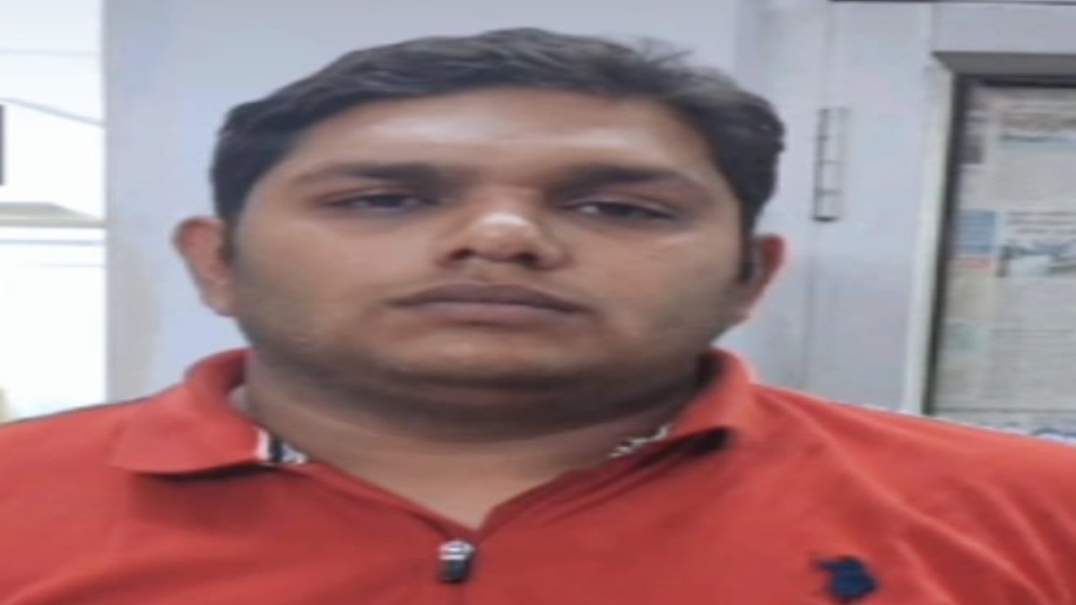 रिटायर्ड SI का बेटा बना CM सचिवालय का फर्जी अफसरः टेंडर नहीं डालने और 30 प्रतिशत कमीशन के लिए दी धमकी, आरोपी गिरफ्तार