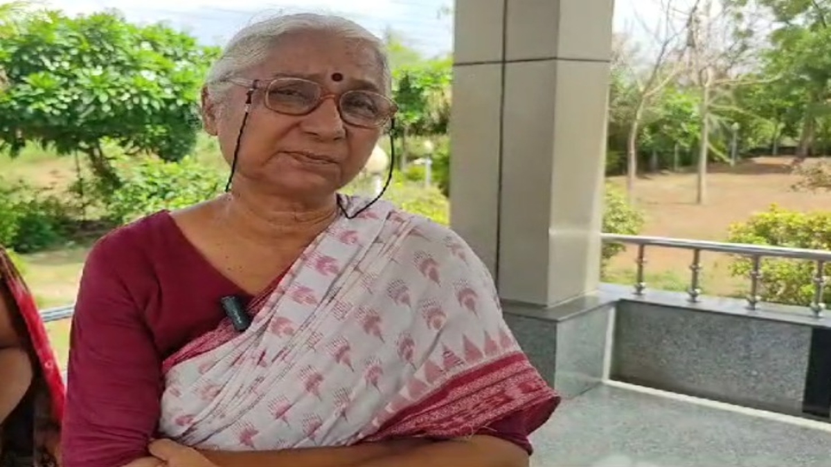 नर्मदा बचाओ आंदोलन की मेधा पाटकर ने फिर शुरू किया अनिश्चितकालीन सत्याग्रहः जानें क्या है उनकी मांगे