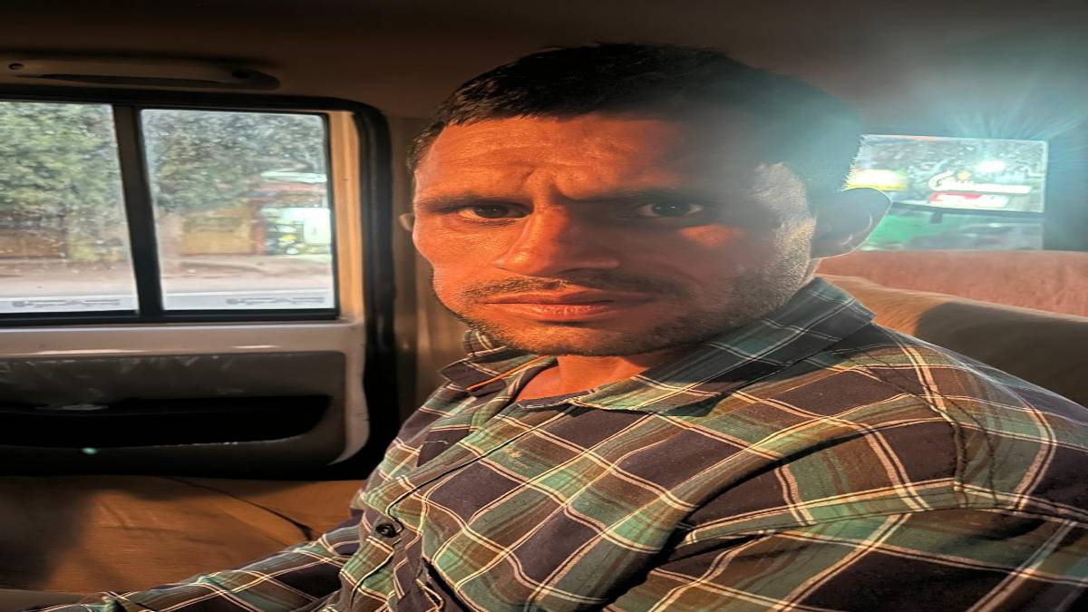 डबल मर्डर का खुलासाः पैसों के लालच में पत्थर से कुचलकर दोनों को उतारा था मौत के घाट, आरोपी का पुराना आपराधिक रिकॉर्ड