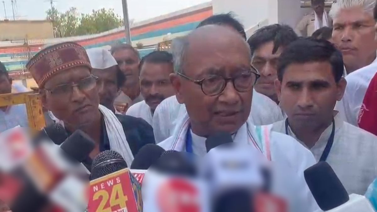 Election Result 2024: दिग्विजय ने रुकवाई काउंटिंग, सील मैच नहीं होने को लेकर जताई आपत्ति