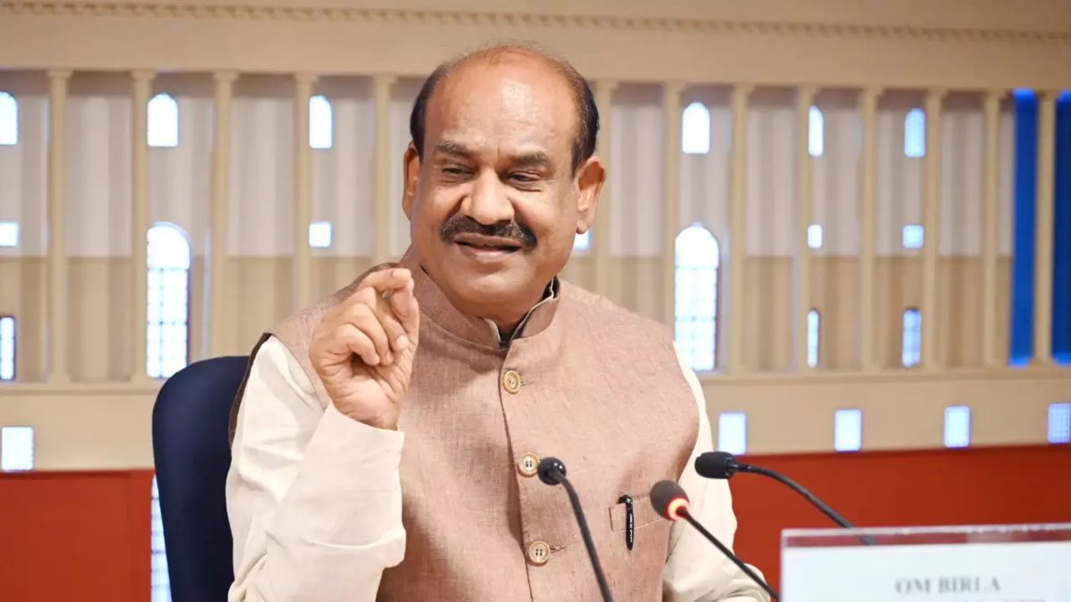 Kota Lok Sabha 2024 : कोटा से 19866 वोटों से आगे चल रहे हैं Om Birla …